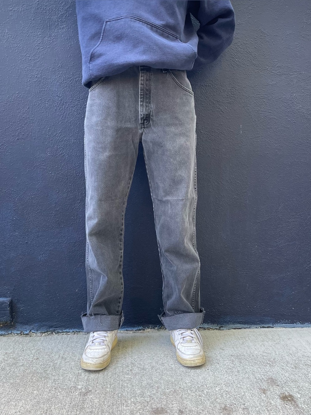 Rustler faded black baggy raw hem jeans size 32x32